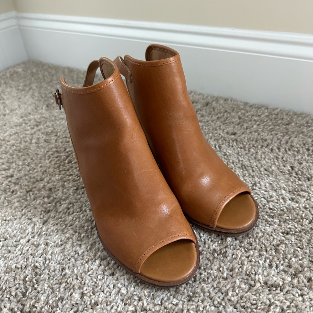 Lucky Brand Peep Toe Heels